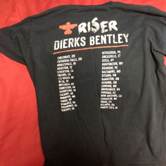 Ladies DIERKS BENTLEY concert tshirt - Picture 2 of 2